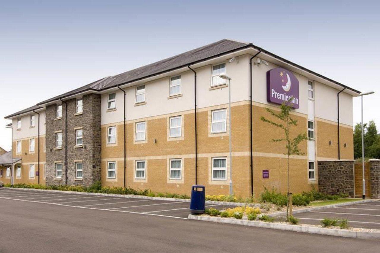 Premier Inn Llantrisant Llantrisant  Exterior photo
